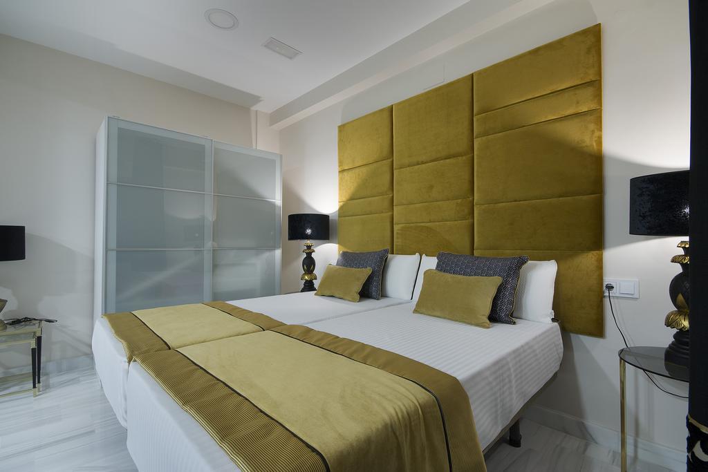 غرناطة Suites Gran Via Capilla Real المظهر الخارجي الصورة