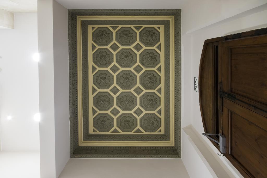 غرناطة Suites Gran Via Capilla Real المظهر الخارجي الصورة
