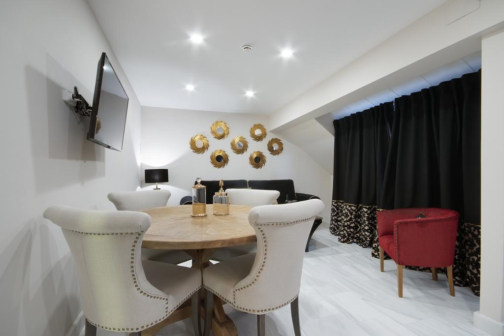 غرناطة Suites Gran Via Capilla Real المظهر الخارجي الصورة